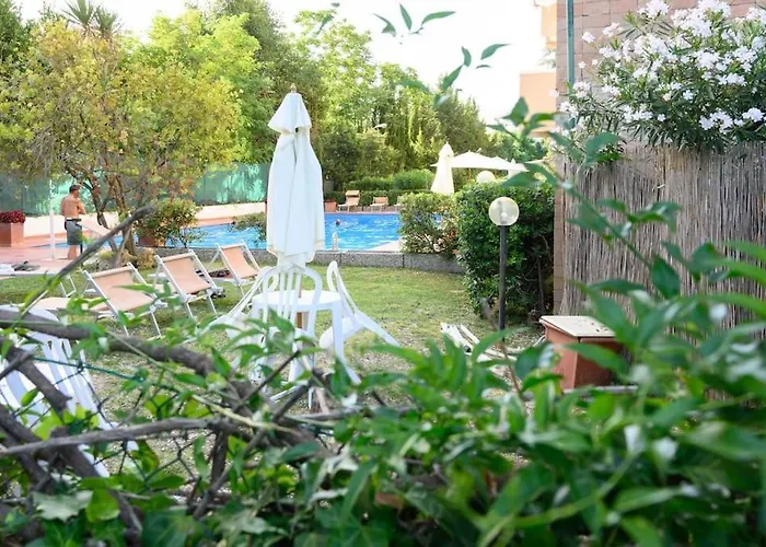 Arma Dore Luxury - Free Pool & Parking Roma
