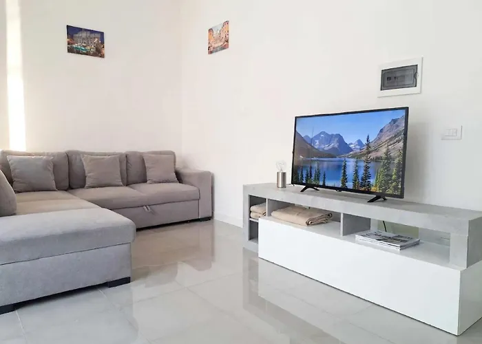 Arma Doré Luxury - Free Pool&parking Appartement Rome