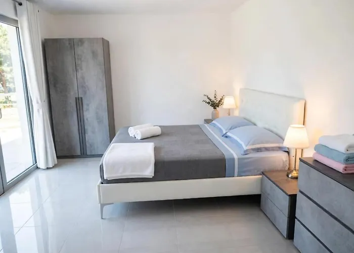 Arma Doré Luxury - Free Pool&parking Appartement
